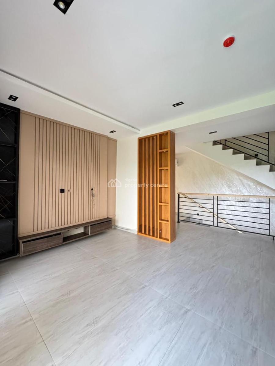 Luxurious Built 4 Bedroom Terrace Duplex, Screaming Luxury Home Plus Penthouse, Elevator and Bq, Obanikoro, Shomolu, Lagos, Terraced Duplex for Sale