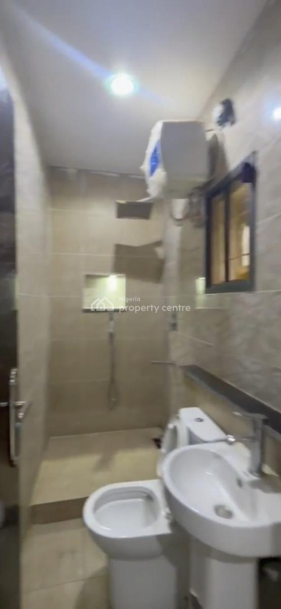 a Very Good Spacious 3-bedroom Flat + 1bq, By Aso Radio., Katampe (main), Katampe, Abuja, Flat / Apartment for Rent