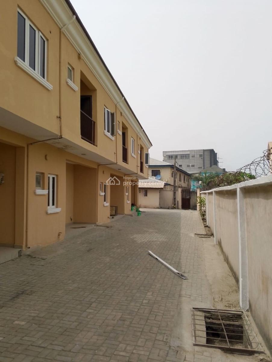 3 Bedroom Terrace Duplex, Skymal, Sangotedo, Ajah, Lagos, Terraced Duplex for Rent