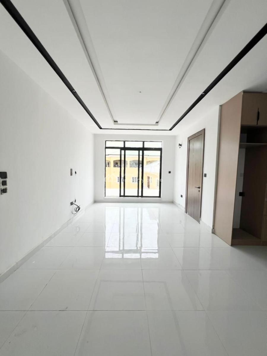 Well Built 2 & 3 Bedroom Apartment with Pool, Gym, Elevator., Lekki Phase 1, Lekki, Lagos, Flat / Apartment for Sale