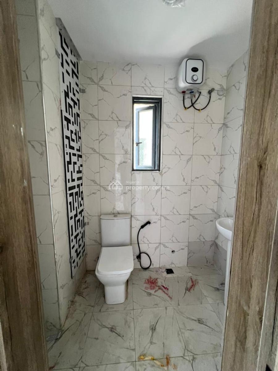 Classy 1 Bedroom Apartment with Pool, Gym, Elevator, Central Gas Syste, Lekki Phase 1, Lekki, Lagos, Mini Flat (room and Parlour) for Sale