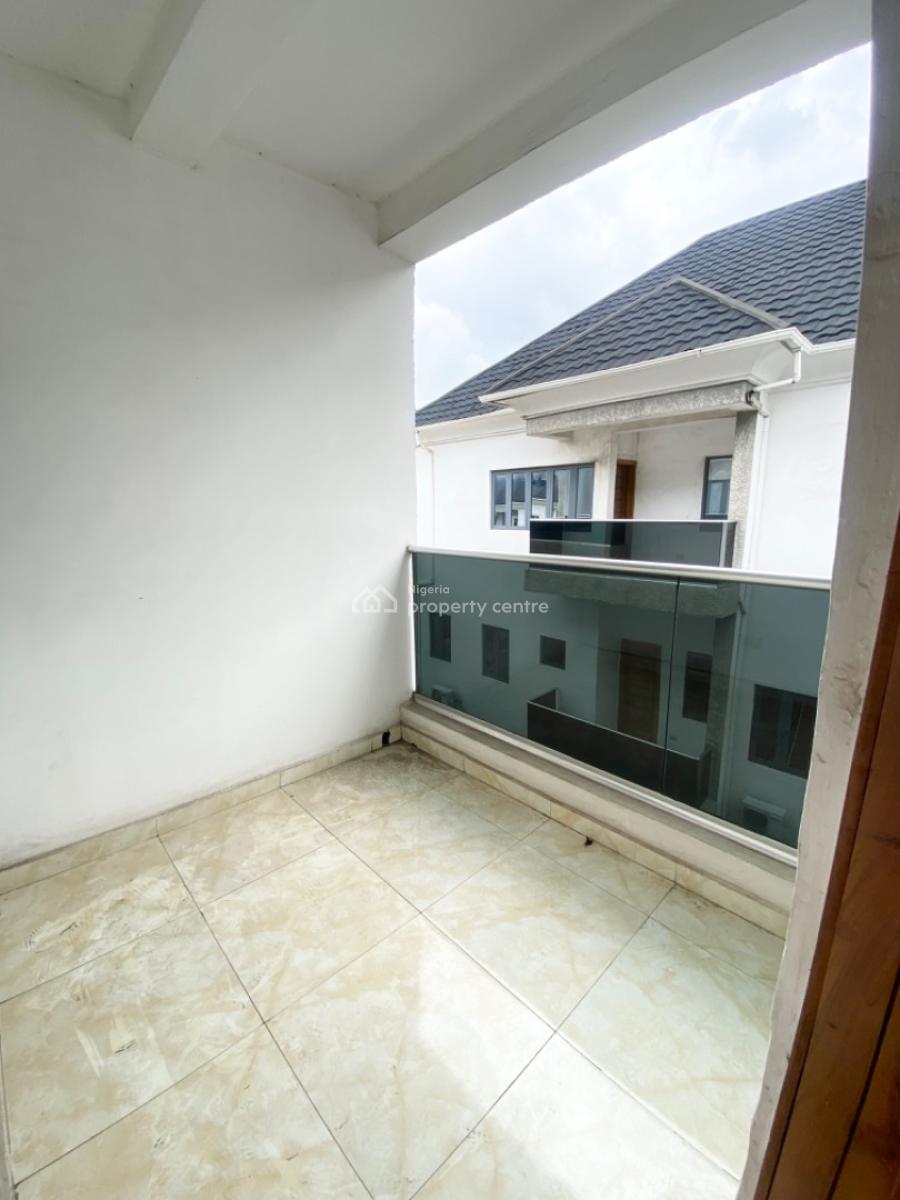 Relatively New Serviced 4 Bedroom Terrace Duplex, Off Platinum Way, Jakande, Lekki, Lagos, Terraced Duplex for Rent