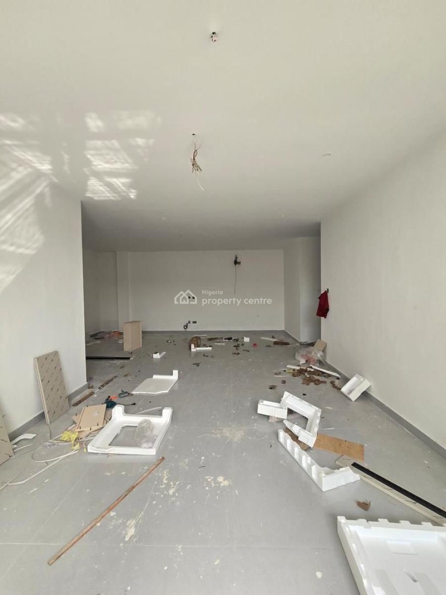 Sleek 2 Bedroom Apartment with Pool, Gym & Elevator Ideal for Airbnb, Lekki Phase 1, Lekki, Lagos, Flat / Apartment for Sale