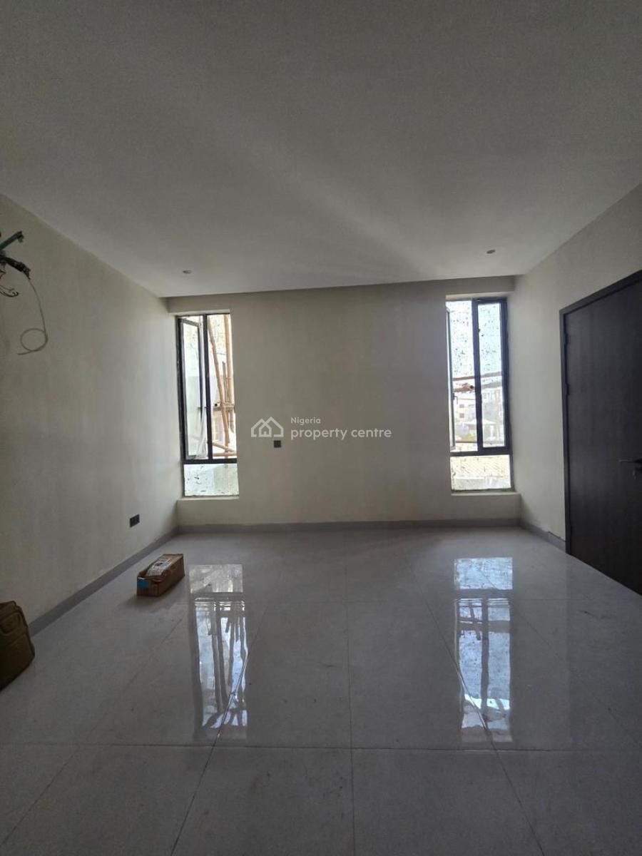 Sleek 2 Bedroom Apartment with Pool, Gym & Elevator Ideal for Airbnb, Lekki Phase 1, Lekki, Lagos, Flat / Apartment for Sale