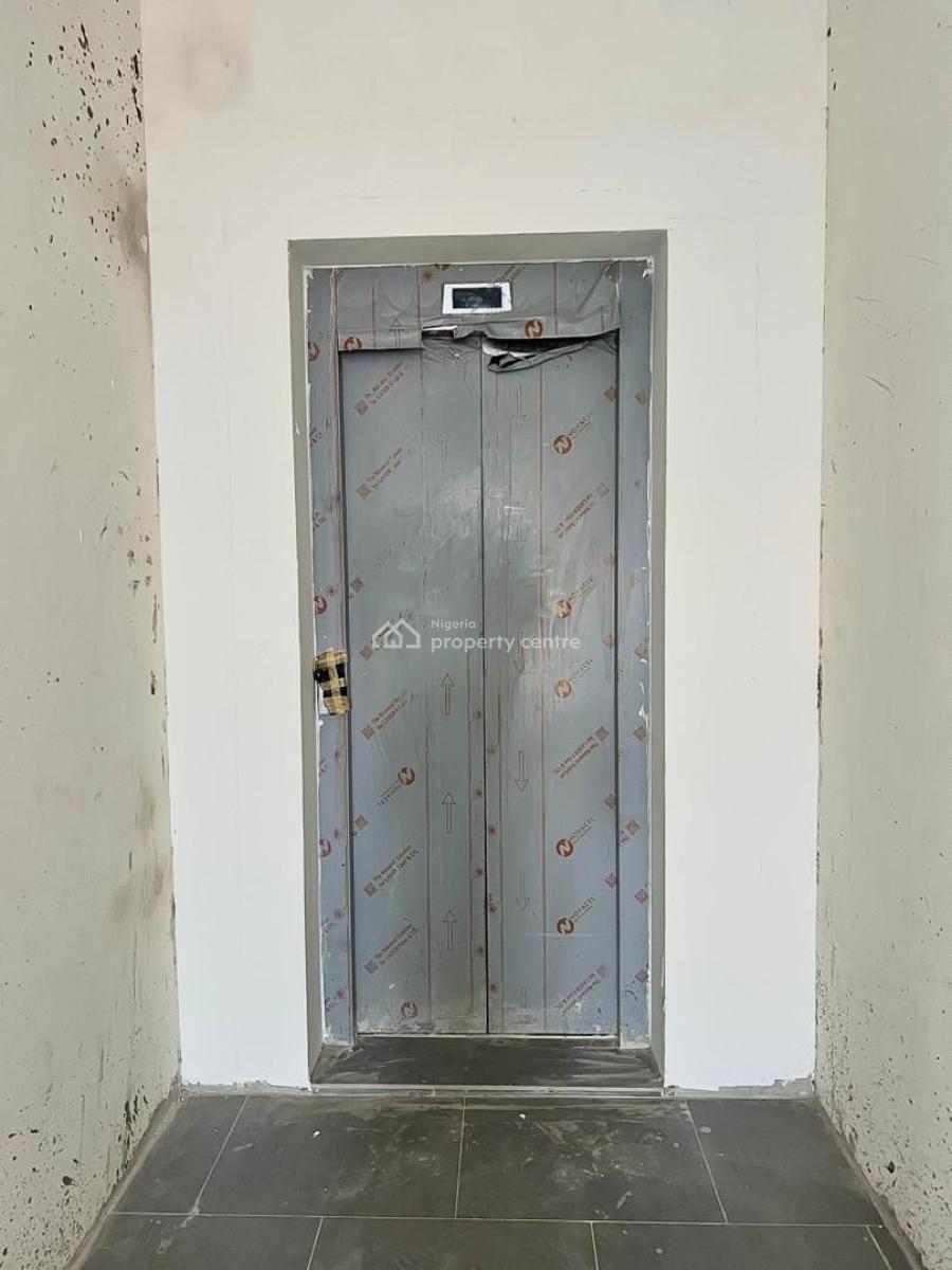 Family Friendly 3 Bedroom Apartment with Spacious Rooms, Elevator, Lekki Phase 1, Lekki, Lagos, Flat / Apartment for Sale
