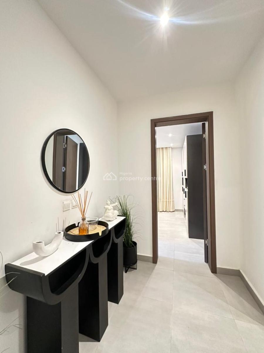 Modern 2 &3 Bedroom Apartment with Swimming Pool, Gym , Elevator, Lekki Phase 1, Lekki, Lagos, Flat / Apartment for Sale