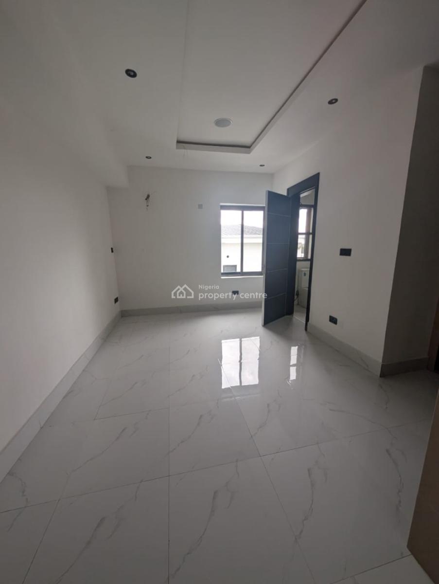 New All Rooms Ensuite 3 Bedrooms Penthouse Flat, Ikeja Gra, Ikeja, Lagos, Flat / Apartment for Rent