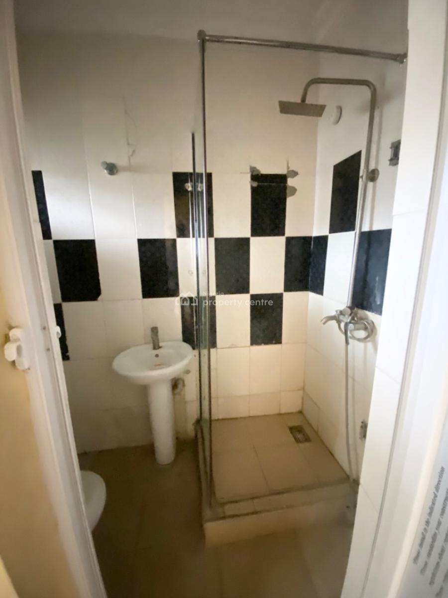 Spacious Self Serviced 3 Bedroom Terrace Duplex, Off Platinum Way, Jakande, Lekki, Lagos, Flat / Apartment for Rent
