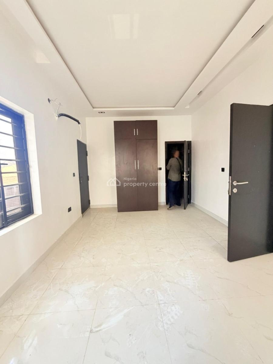 Lovely 4 Bedroom Semi Detached Duplex with Bq, Gra Phase 1, Magodo, Lagos, Semi-detached Duplex for Sale