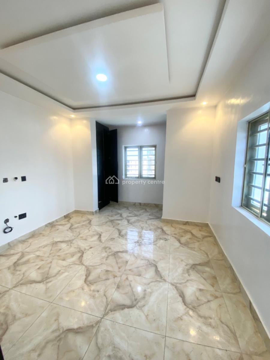 Brand New Self Serviced 2 Bedroom Apartment in Ilasan Ikate Lekki, Ilasan Lekki Right, Ilasan, Lekki, Lagos, Flat / Apartment for Rent