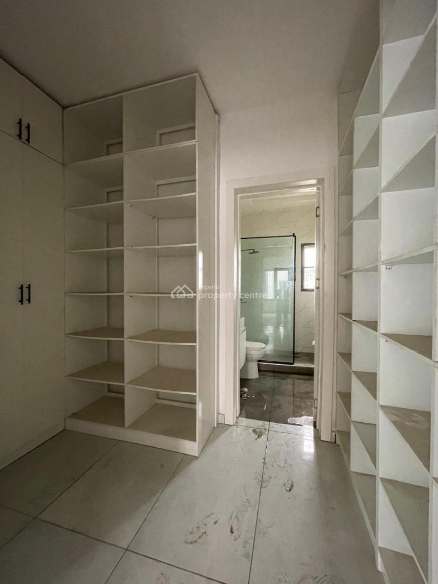Exclusive 4 Bedroom Terraced Duplex with Bq, Lekki Phase 1, Lekki, Lagos, House for Sale