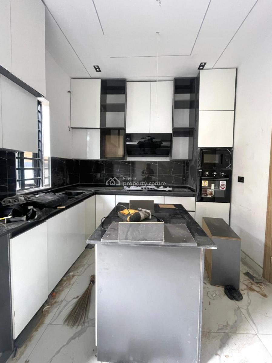 Stunning 4bedroom Semi Detached Duplex with a Bq, Lekki Phase 1, Lekki, Lagos, Semi-detached Duplex for Sale