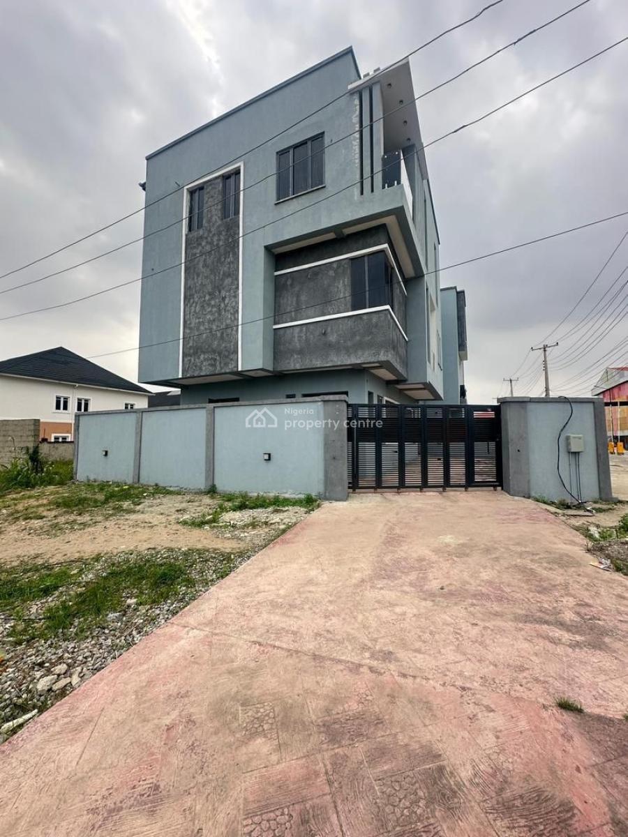Uniquely Styled  5 Bedroom Fully Detached Duplex with Bq, Gra, Ogudu, Lagos, House for Sale