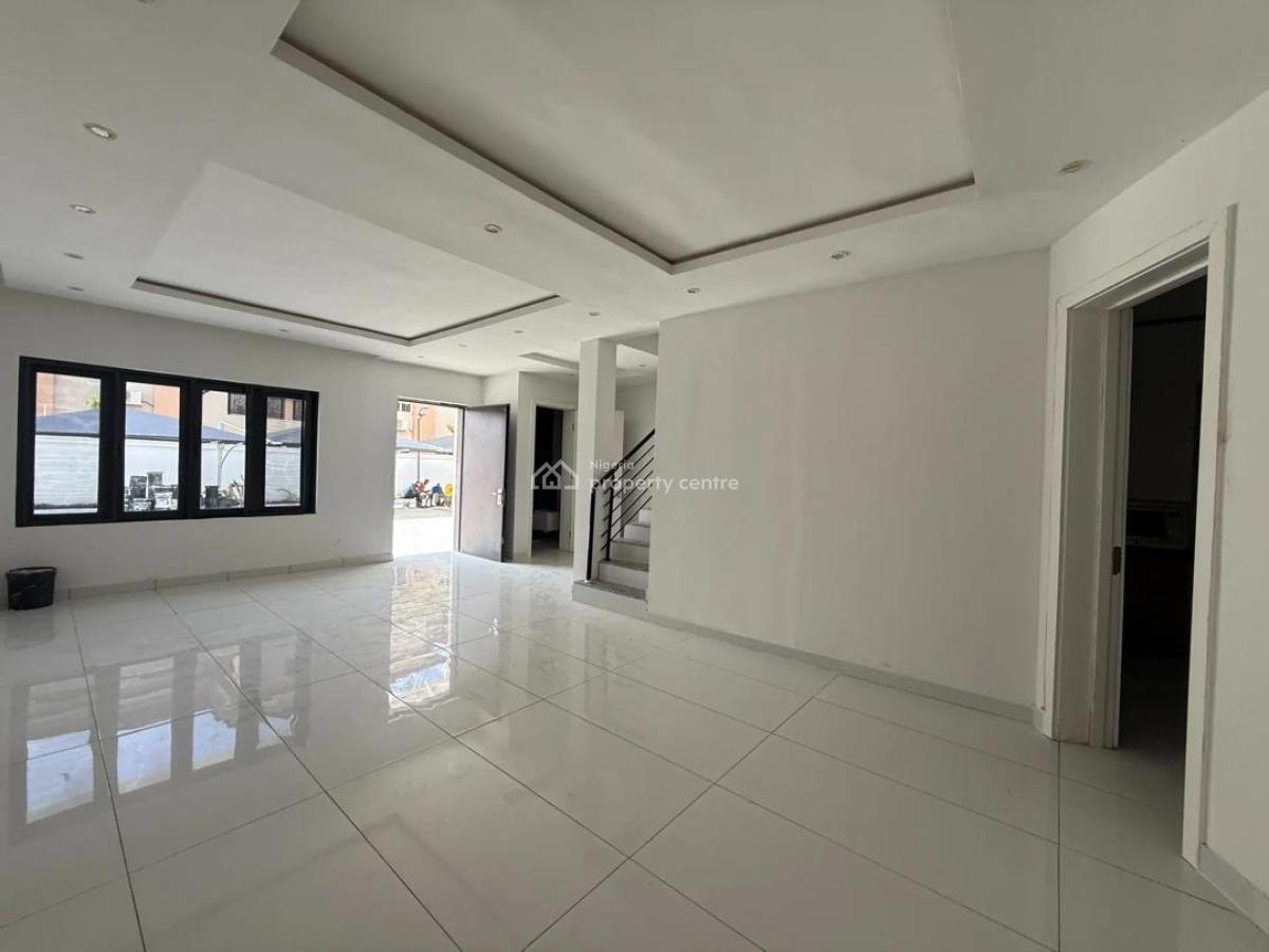 Specious 4 Bedroom Semi Detached Duplex with Bq, a Swimming Pool, Ikoyi, Ikoyi, Lagos, Semi-detached Duplex for Sale