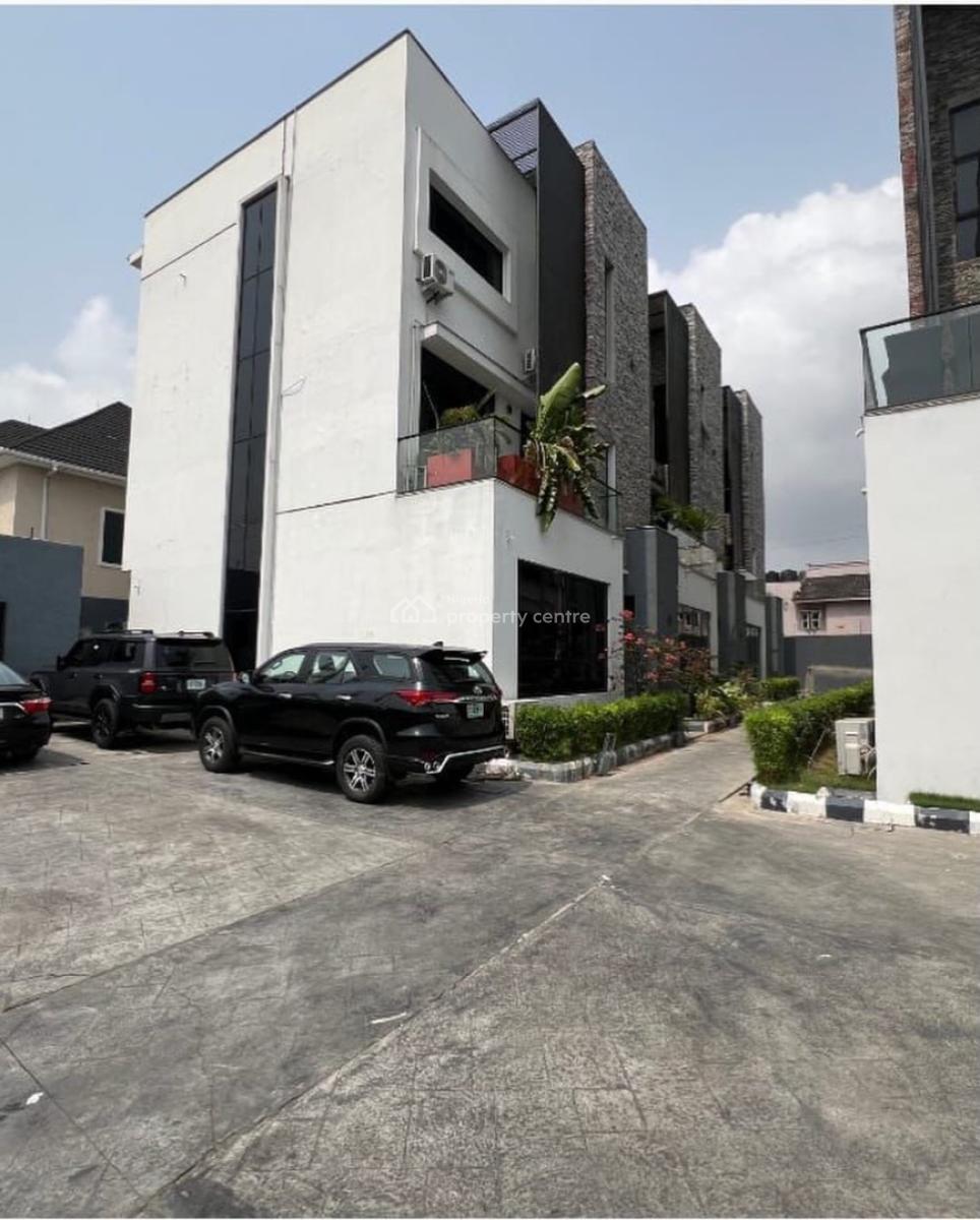 3 Bedroom Furnished + Bq, Lekki, Lagos, Terraced Duplex for Sale