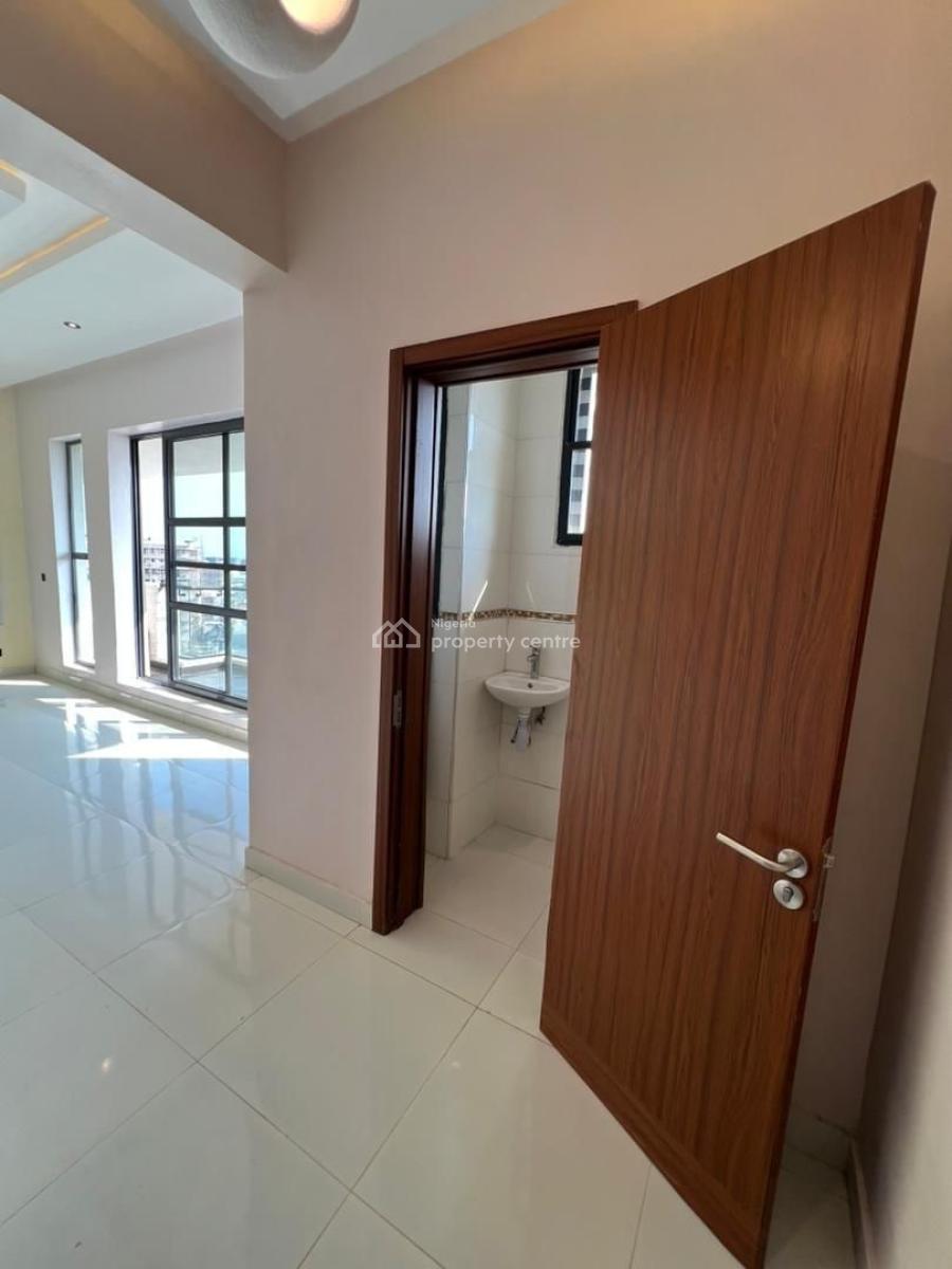 Luxury 3 Bedrooms Penthouse with Bq, Lekki Phase 1, Lekki, Lagos, Flat / Apartment for Sale