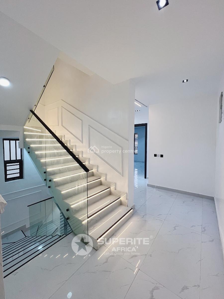 5 Bedroom Semi-detached Duplex with Bq, Ikota, Lekki, Lagos, Semi-detached Duplex for Sale