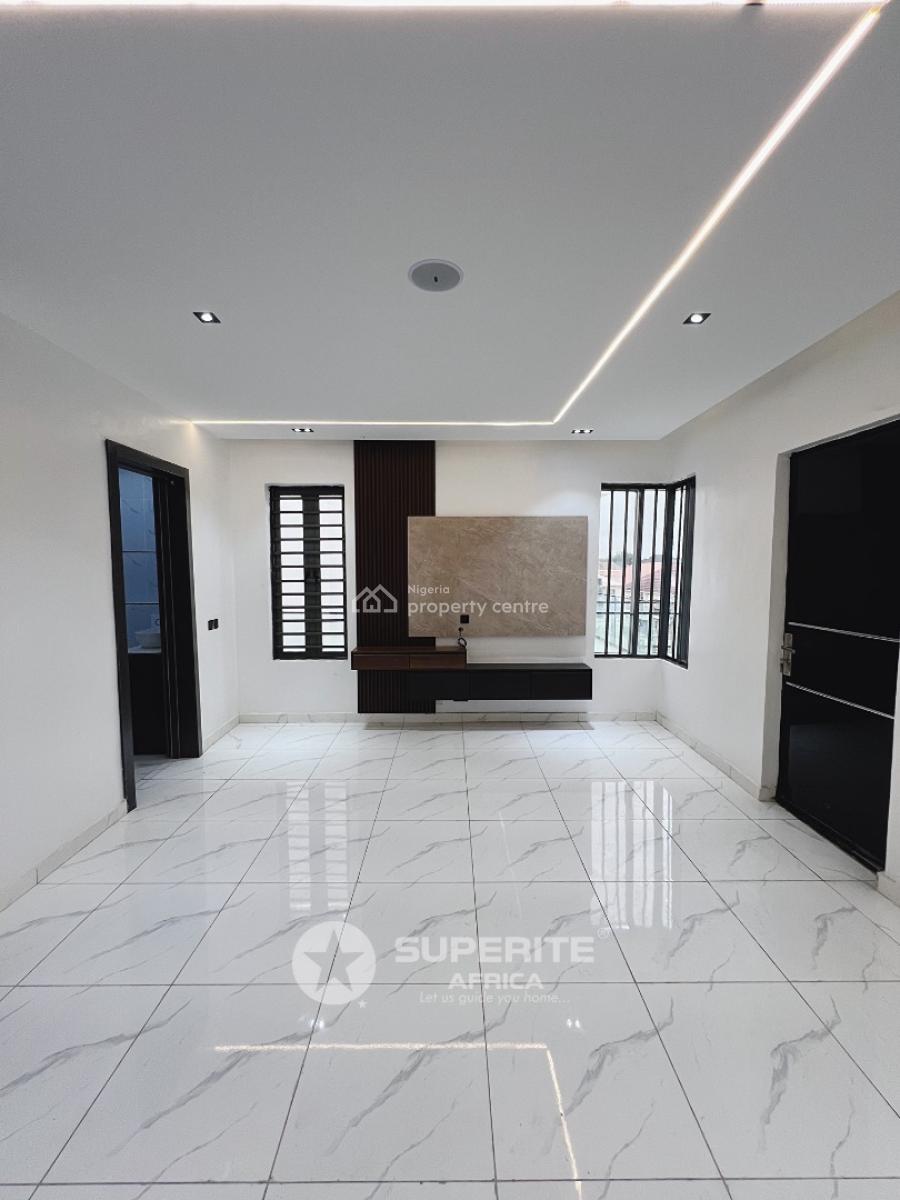 5 Bedroom Semi-detached Duplex with Bq, Ikota, Lekki, Lagos, Semi-detached Duplex for Sale