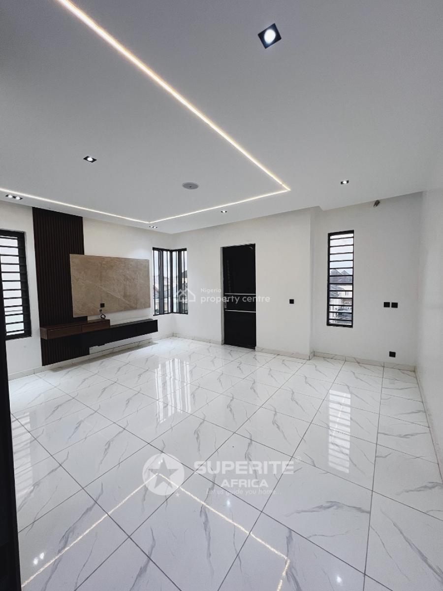 5 Bedroom Semi-detached Duplex with Bq, Ikota, Lekki, Lagos, Semi-detached Duplex for Sale