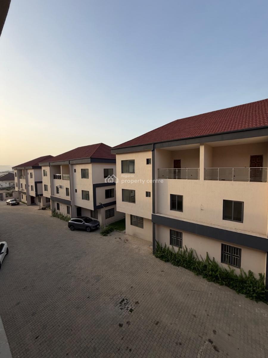 5 Bedroom Semi Detached, Mabushi, Abuja, Semi-detached Duplex for Sale