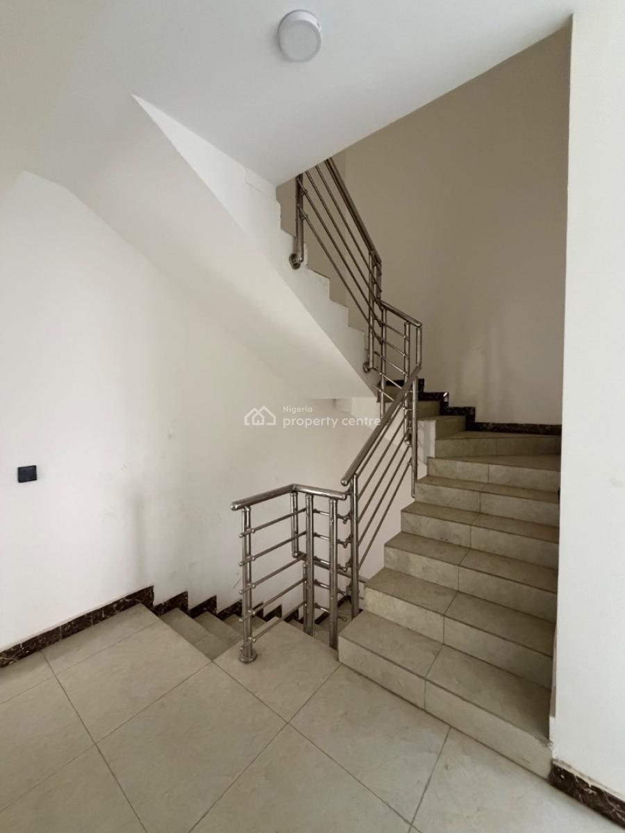 5 Bedroom Semi Detached, Mabushi, Abuja, Semi-detached Duplex for Sale