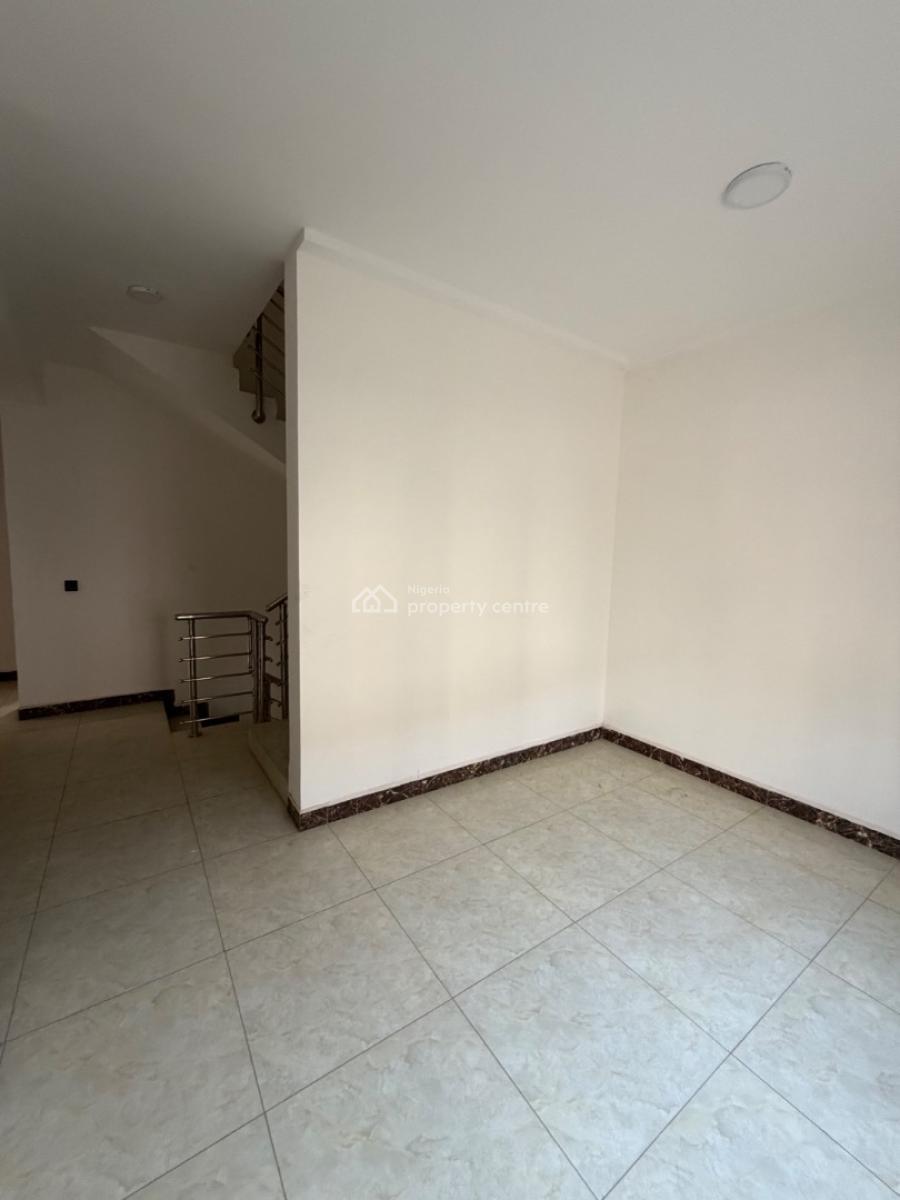 5 Bedroom Semi Detached, Mabushi, Abuja, Semi-detached Duplex for Sale