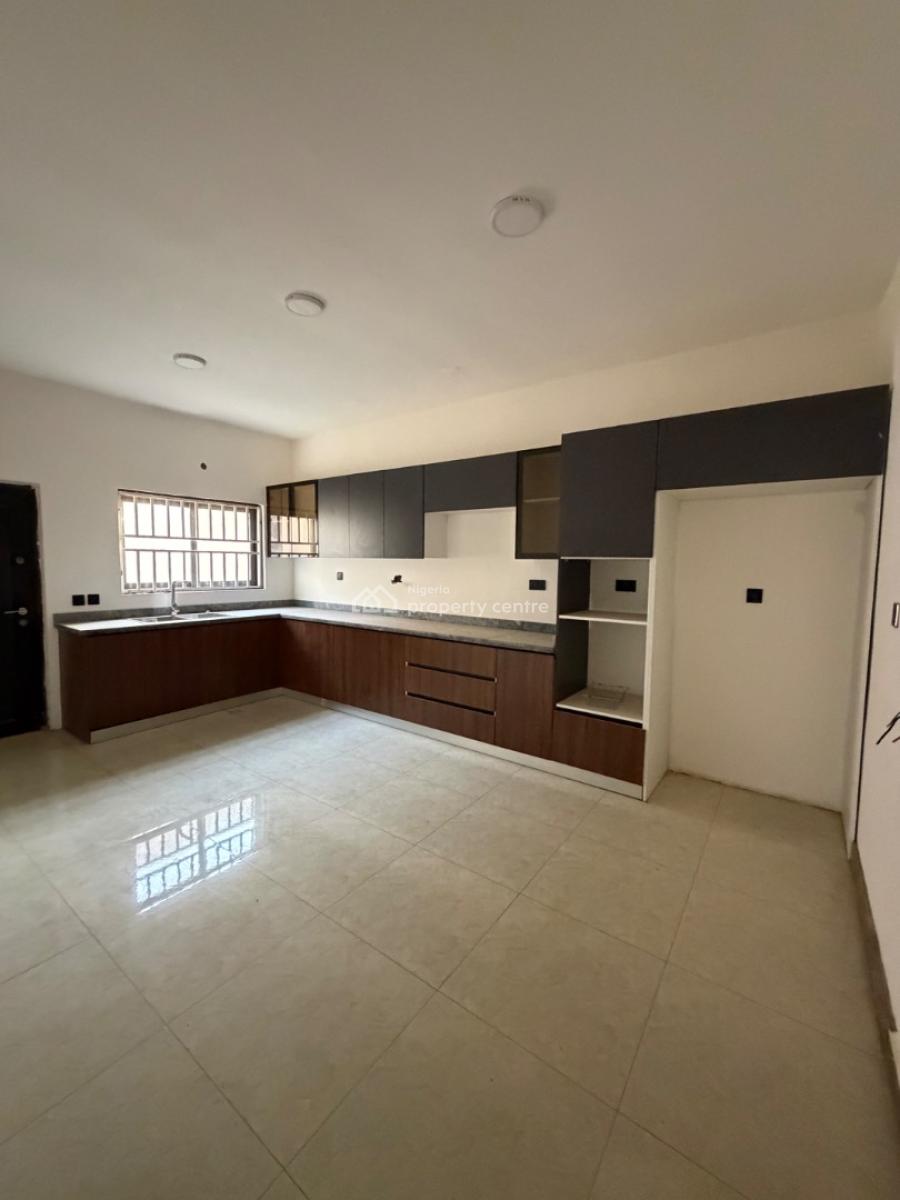 5 Bedroom Semi Detached, Mabushi, Abuja, Semi-detached Duplex for Sale