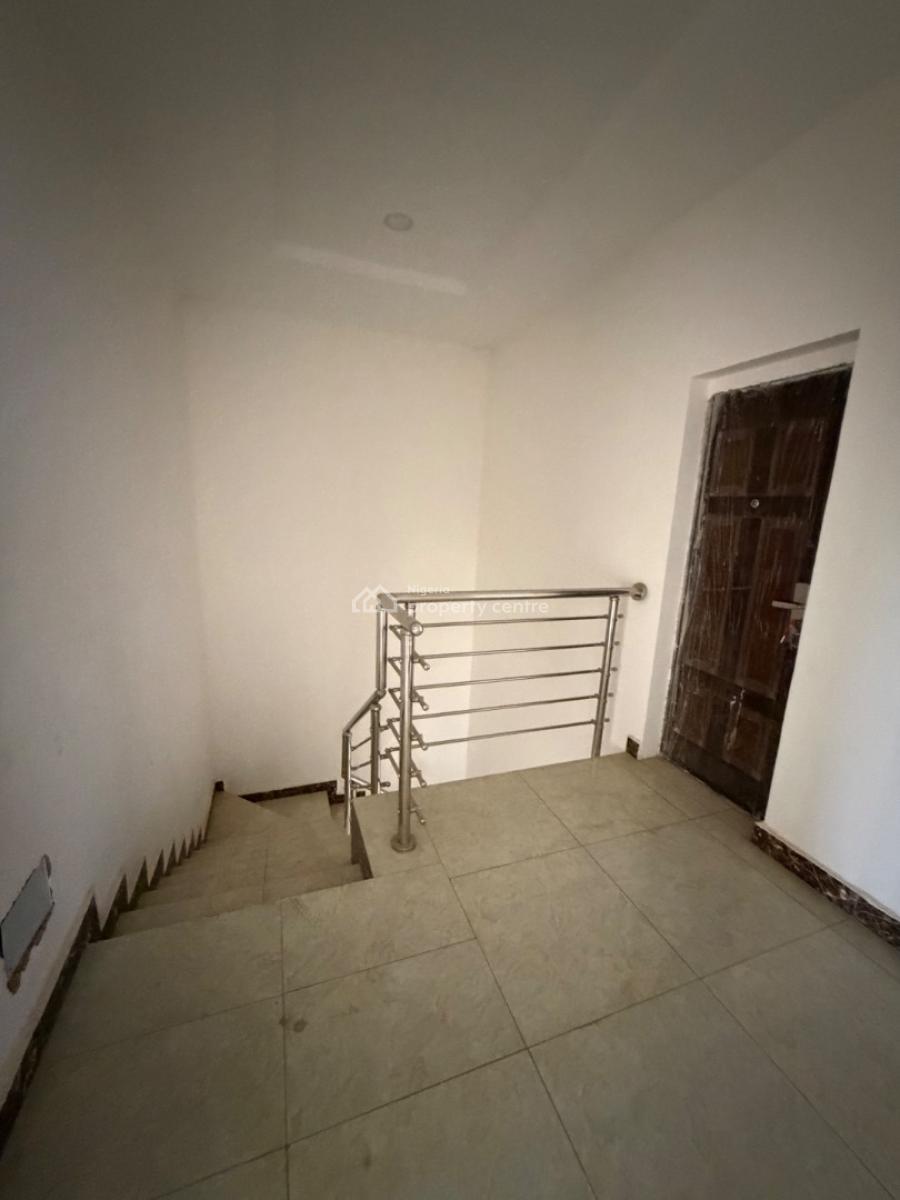 5 Bedroom Semi Detached, Mabushi, Abuja, Semi-detached Duplex for Sale