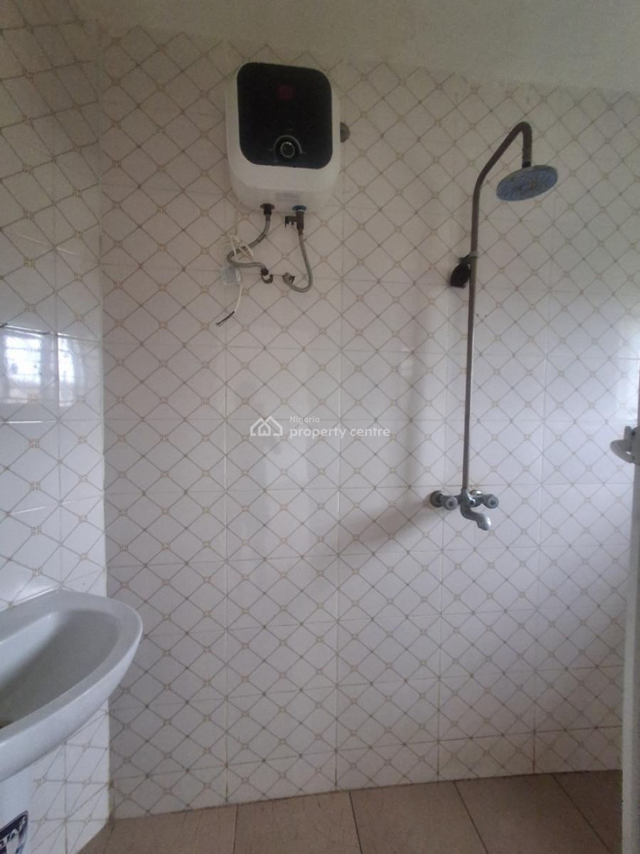 2 Bedroom Flat Upstairs, Badore, Ajah, Lagos, House for Rent