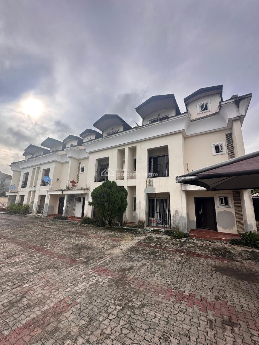 4 Bedroom Semi-detached Duplex with a Room Bq, Lekki Phase 1, Lekki, Lagos, Semi-detached Duplex for Rent