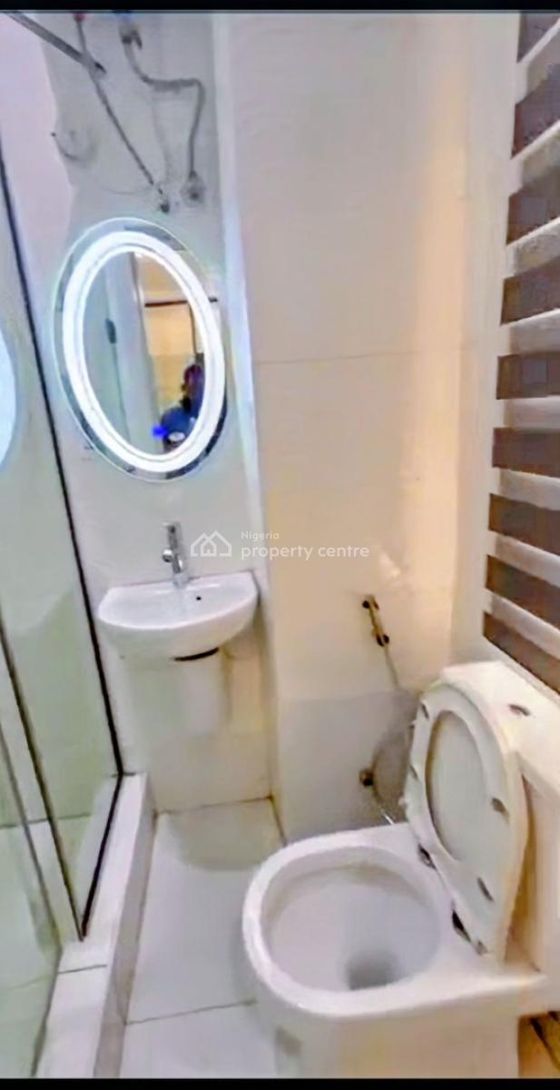 2 Bedroom Apartment, Ologolo, Lekki, Lagos, Flat / Apartment for Rent