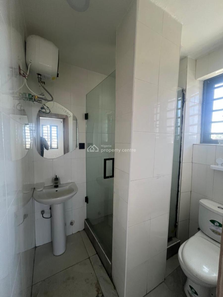 2bedroom Apartment, Ologolo, Lekki, Lagos, Flat / Apartment for Rent