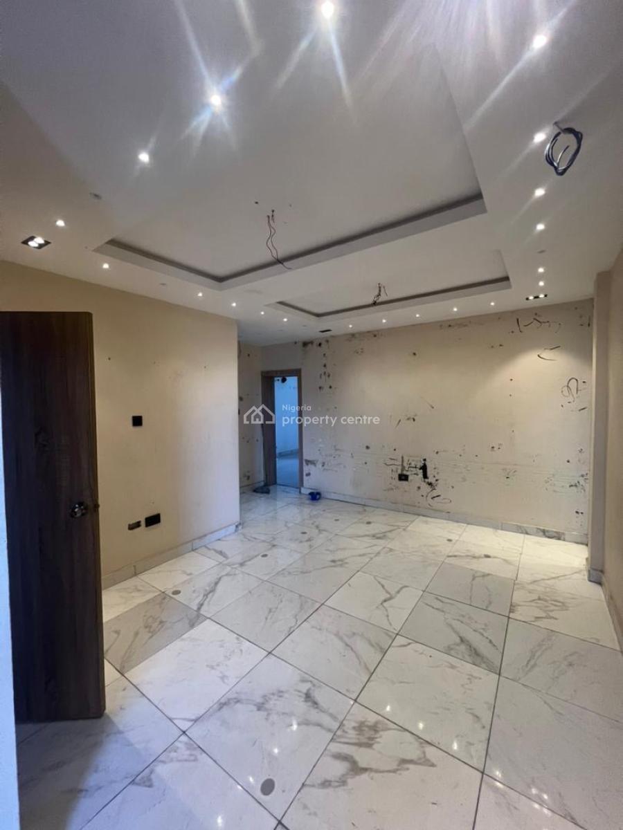 2bedroom Apartment, Ologolo, Lekki, Lagos, Flat / Apartment for Rent