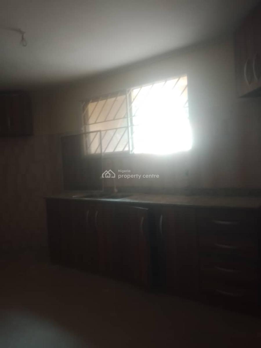 All Purpose 4 Bedrooms Detached Bungalow with 2 Bq in Massive Compound, Area 3, Garki, Abuja, Detached Bungalow for Rent