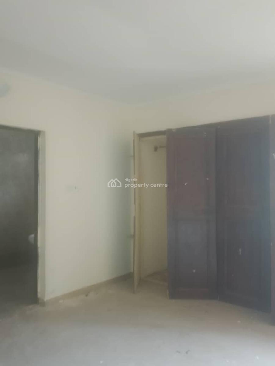 All Purpose 4 Bedrooms Detached Bungalow with 2 Bq in Massive Compound, Area 3, Garki, Abuja, Detached Bungalow for Rent