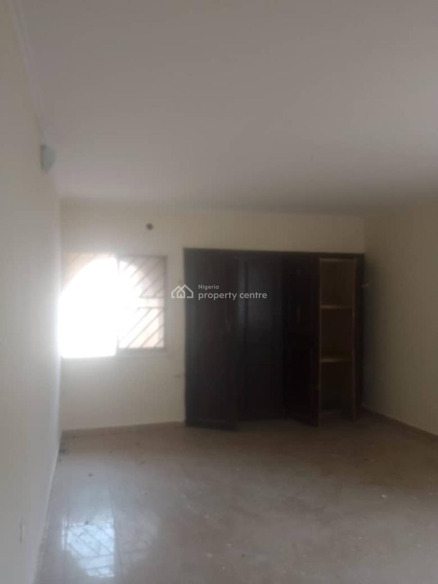 All Purpose 4 Bedrooms Detached Bungalow with 2 Bq in Massive Compound, Area 3, Garki, Abuja, Detached Bungalow for Rent