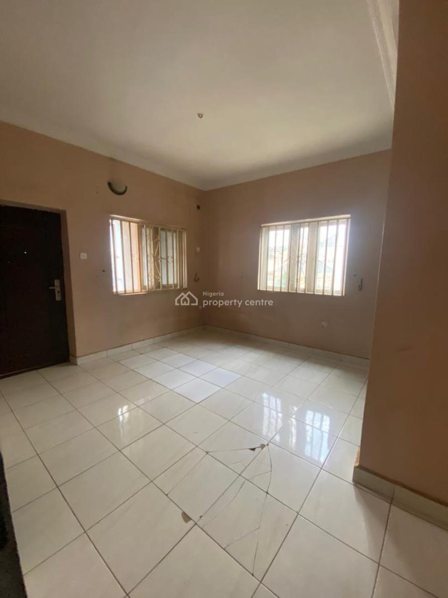 Standard Spacious 4bedroom Terrace Duplex with 2 Living Room, Main, Gwarinpa, Abuja, Detached Duplex for Rent