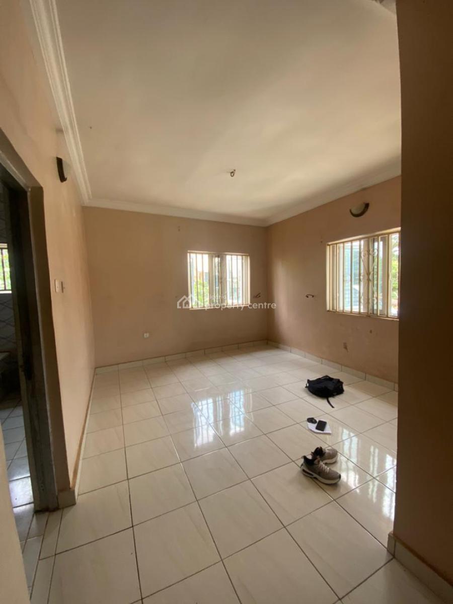 Standard Spacious 4bedroom Terrace Duplex with 2 Living Room, Main, Gwarinpa, Abuja, Detached Duplex for Rent