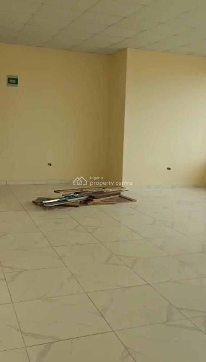 New and Luxury Commercial Space on Admiralty Way Lekki, Admiralty Way, Lekki Phase 1, Lekki, Lagos, Commercial Property for Rent