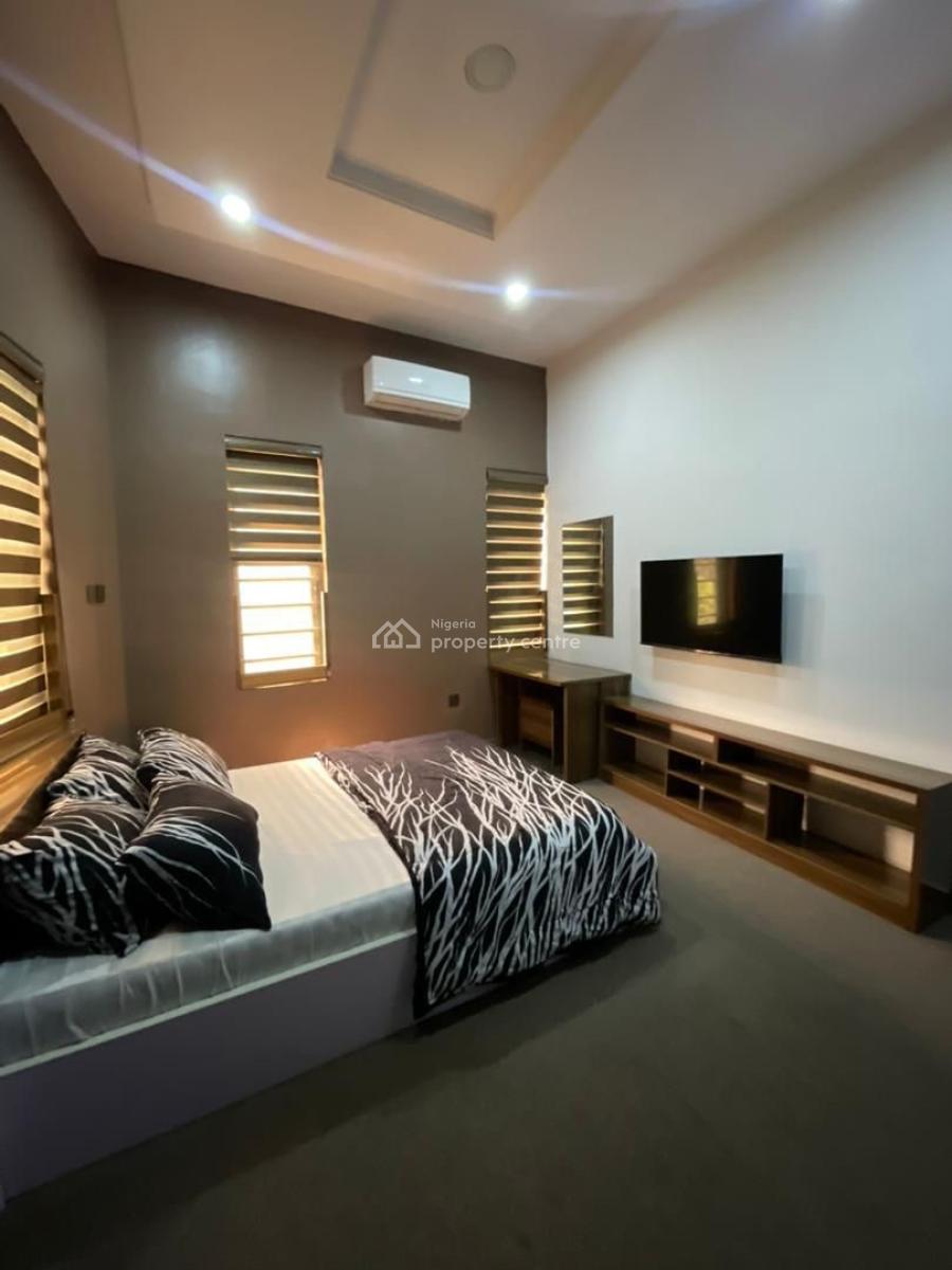 Comfortable 4 Bed Duplex with Mini Gym & 24/7 Electricity, Ikeja, Lagos, House Short Let