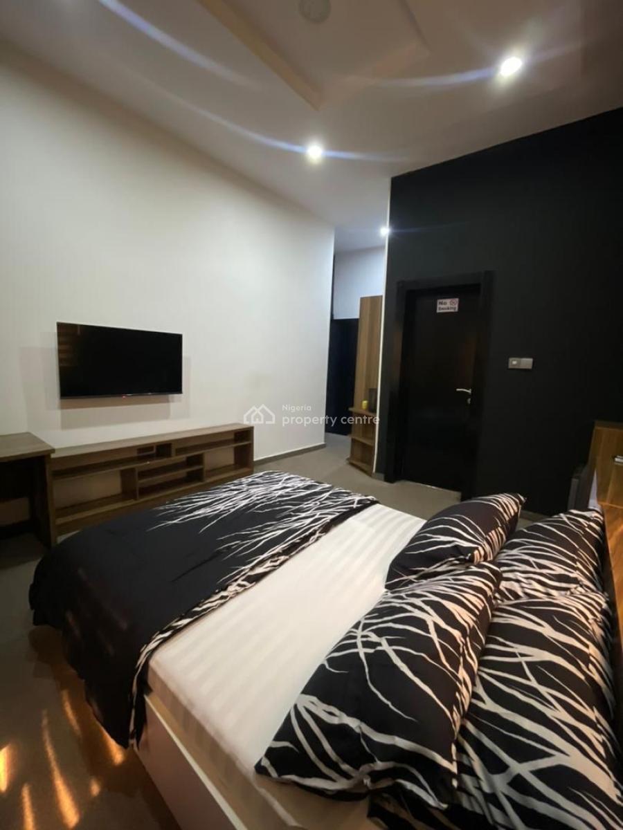 Comfortable 4 Bed Duplex with Mini Gym & 24/7 Electricity, Ikeja, Lagos, House Short Let