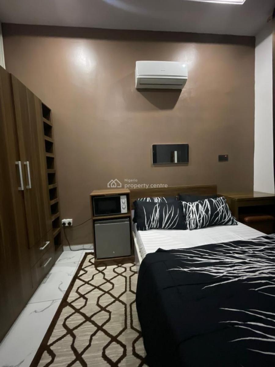 Comfortable 4 Bed Duplex with Mini Gym & 24/7 Electricity, Ikeja, Lagos, House Short Let