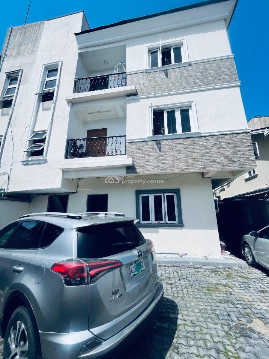 Downstairs to Be Renovated 2 Bedroom Apartment Available, Oniru, Victoria Island (vi), Lagos, Flat / Apartment for Rent