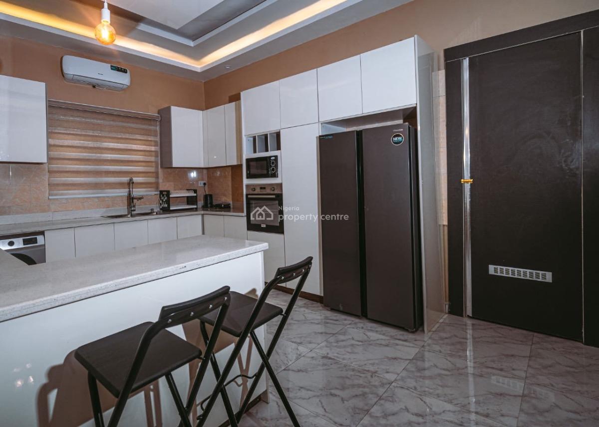 Luxury 4 Bed Duplex with Ps5 and Jacuzzi, Allen, Ikeja, Lagos, House Short Let