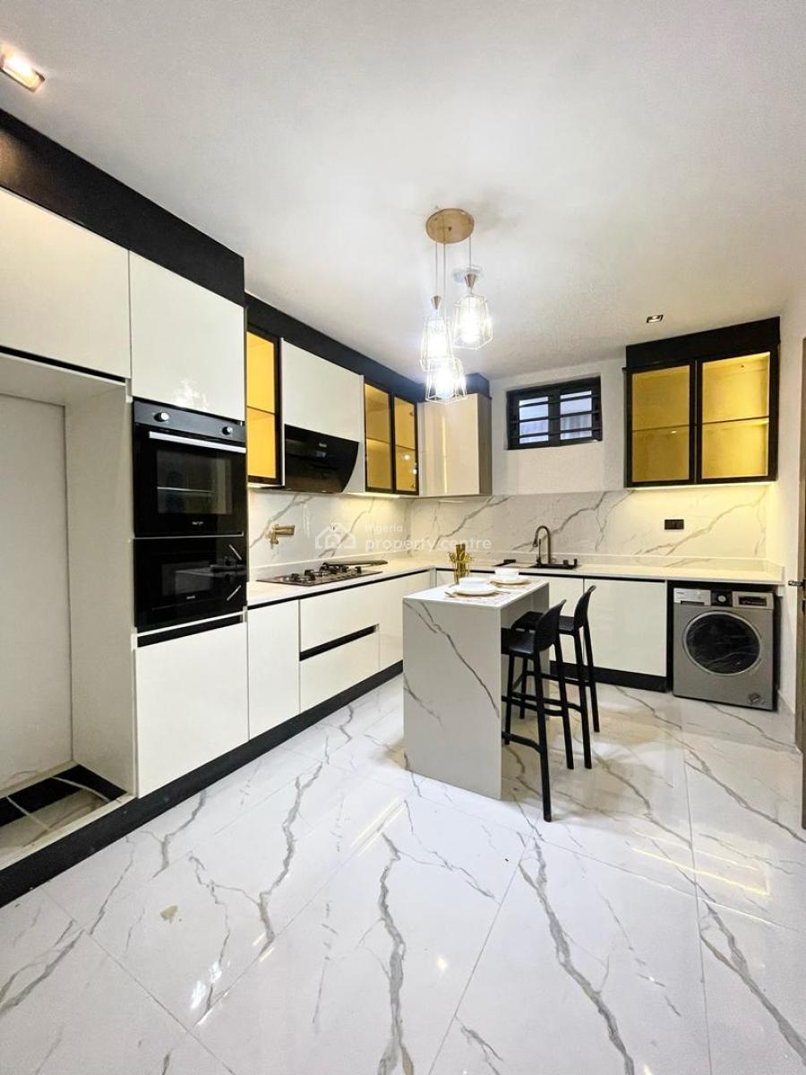 Luxury 2 Bedroom Apartments with Pool & Gym, Lekki, Lagos, Flat / Apartment for Sale