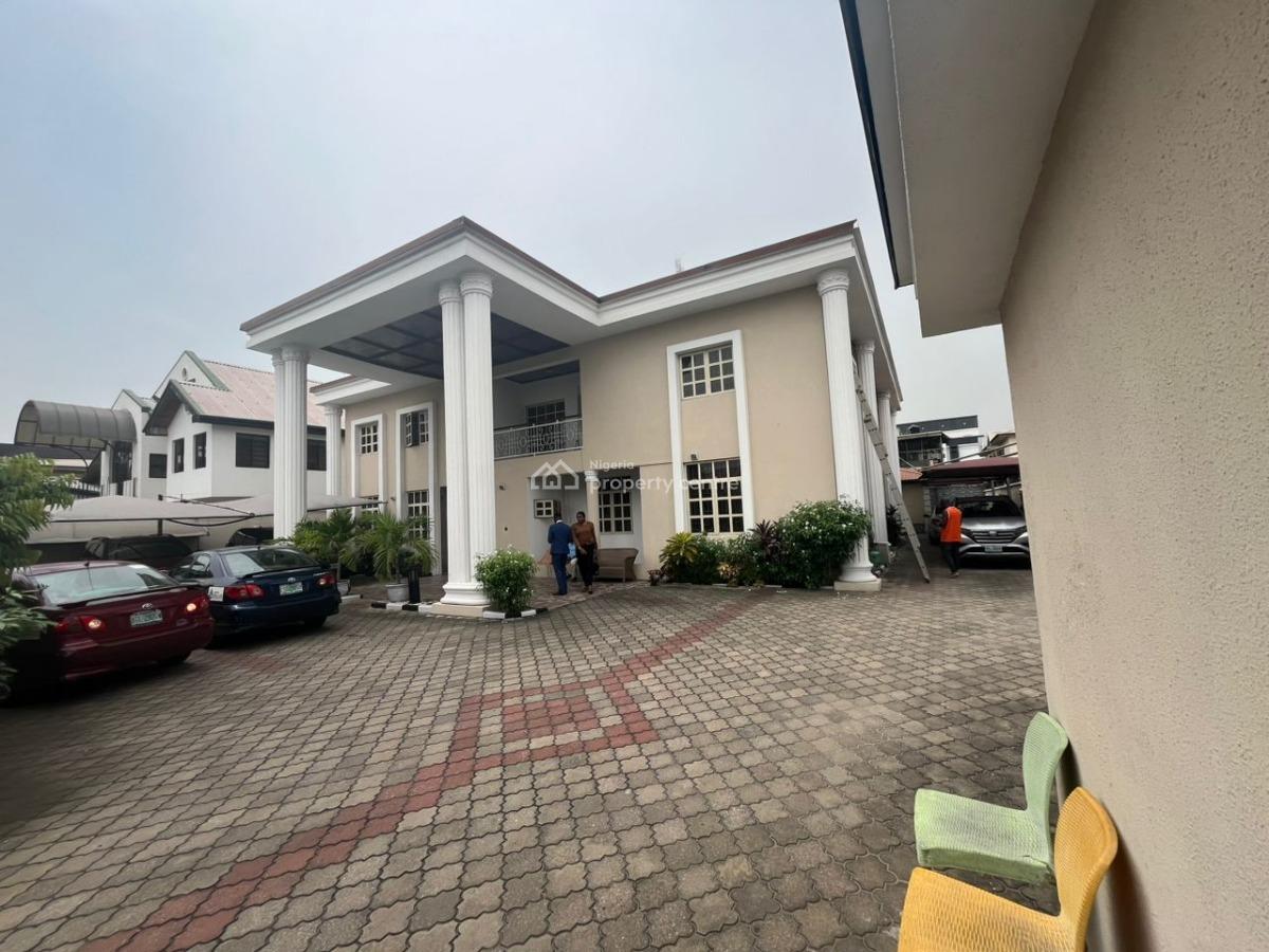 a Stand Alone 5 Bedroom House Plus 2 Rooms Service Quarters, Adebayo Doherty, Lekki Phase 1, Lekki, Lagos, Detached Duplex for Rent