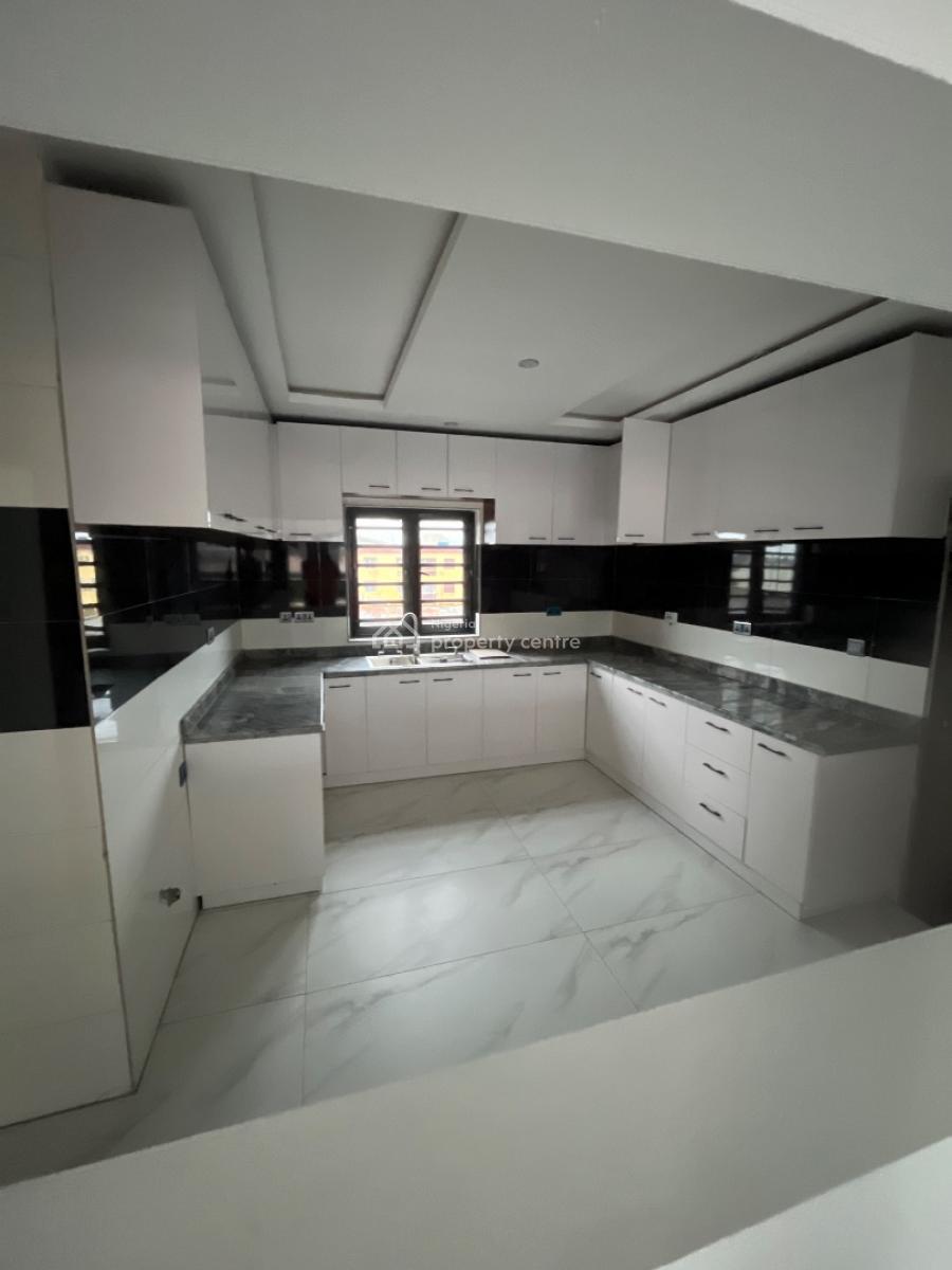 3 Bedroom Spacious Apartment, Ogba, Ikeja, Lagos, Flat / Apartment for Sale