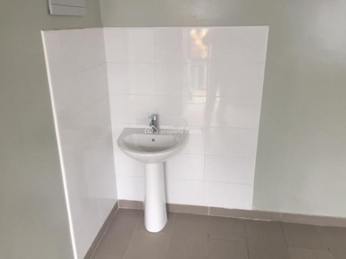 Luxury Build 8067sqm, Amowo Odofin, Badagry, Lagos, Warehouse for Sale