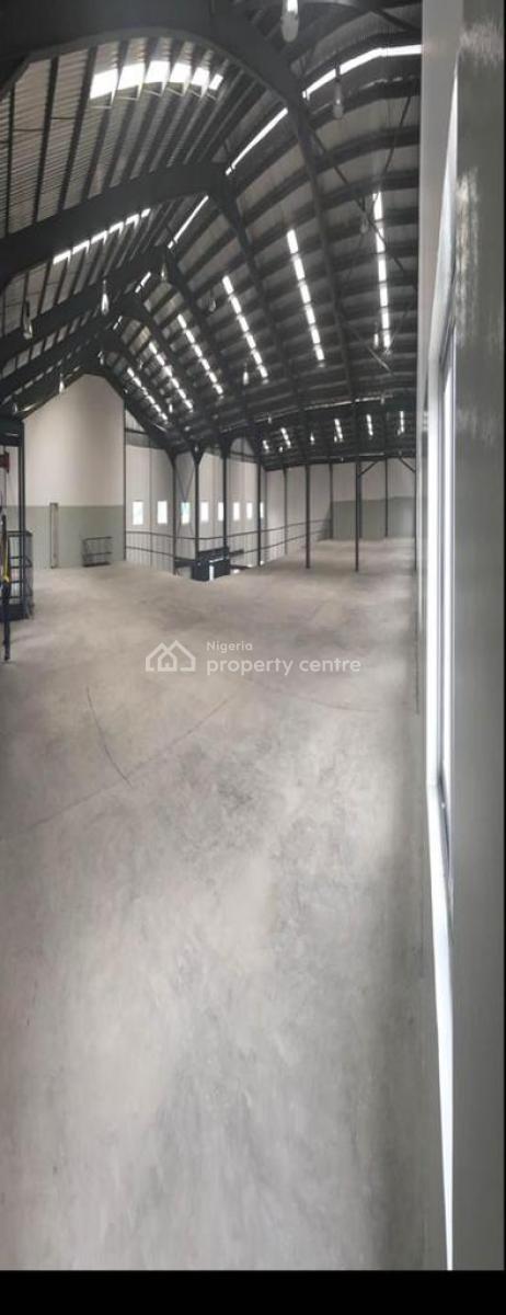 Luxury Build 8067sqm, Amowo Odofin, Badagry, Lagos, Warehouse for Sale