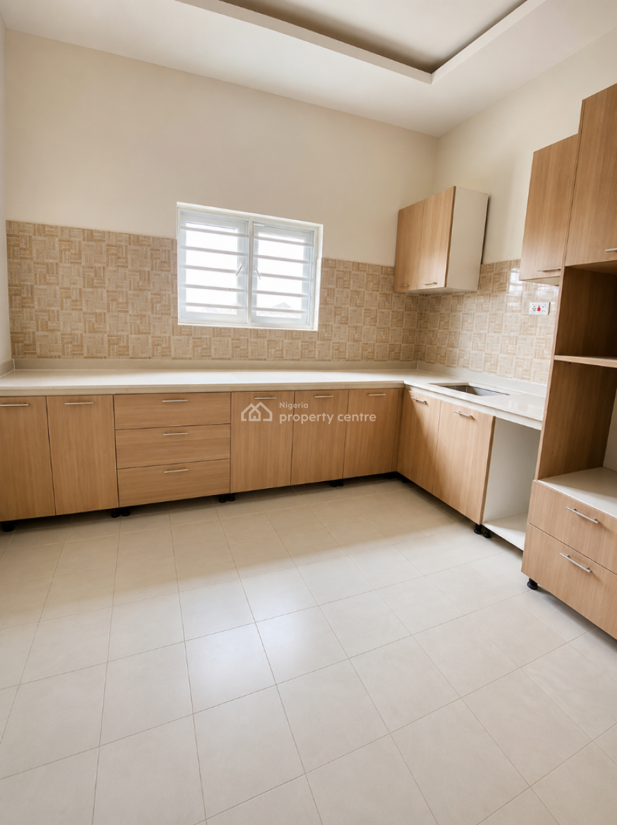 Beautiful Designed Maisonette, Close to Skymall, Ajah, Lagos, Terraced Duplex for Sale